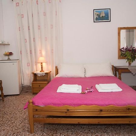 Damianos Rooms Adamantas  Exterior foto